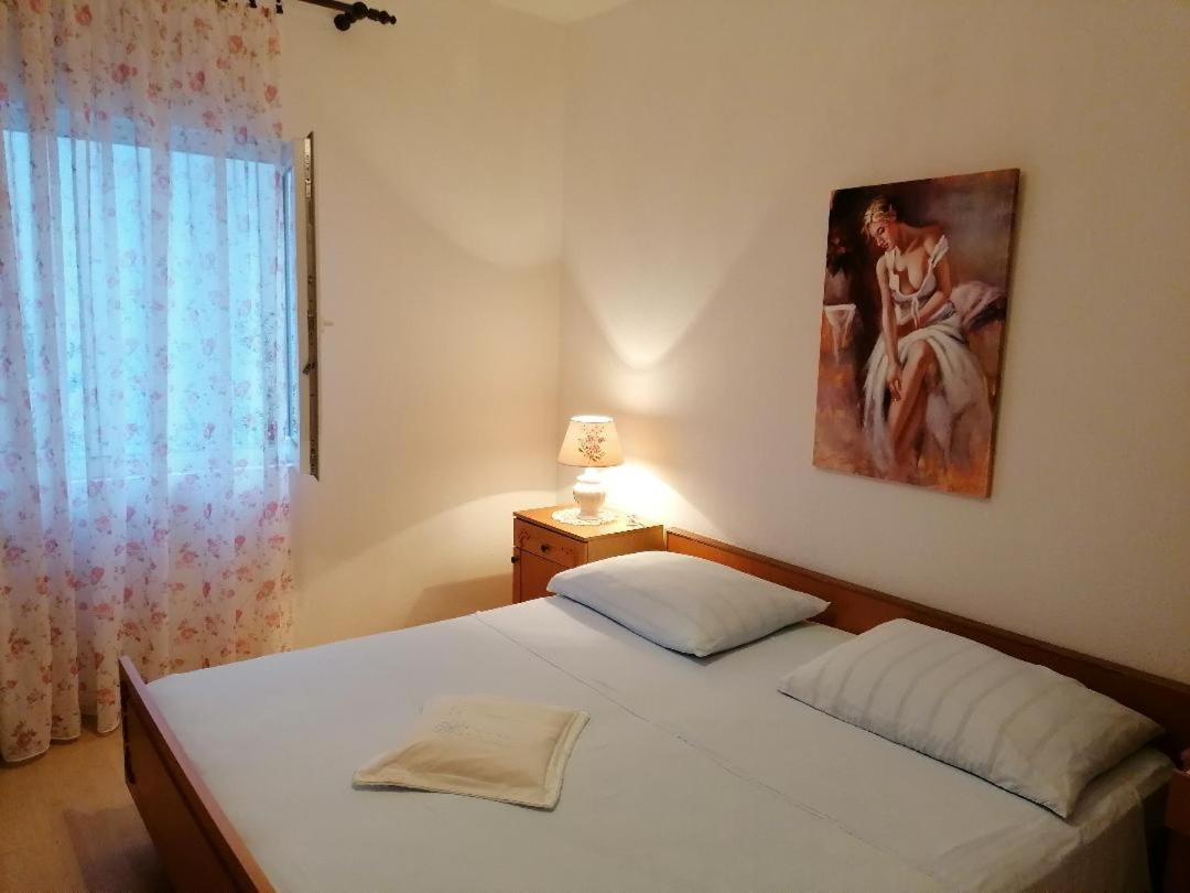 Apartmani Milisa L Primosten Luaran gambar