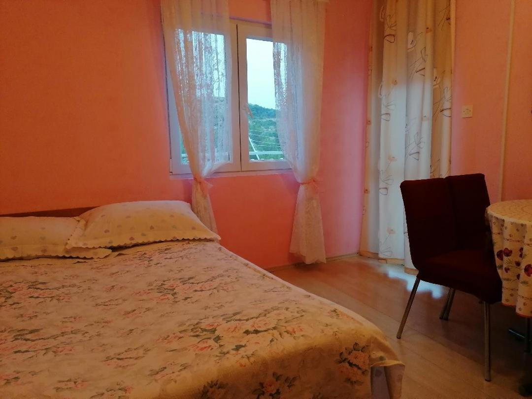 Apartmani Milisa L Primosten Luaran gambar