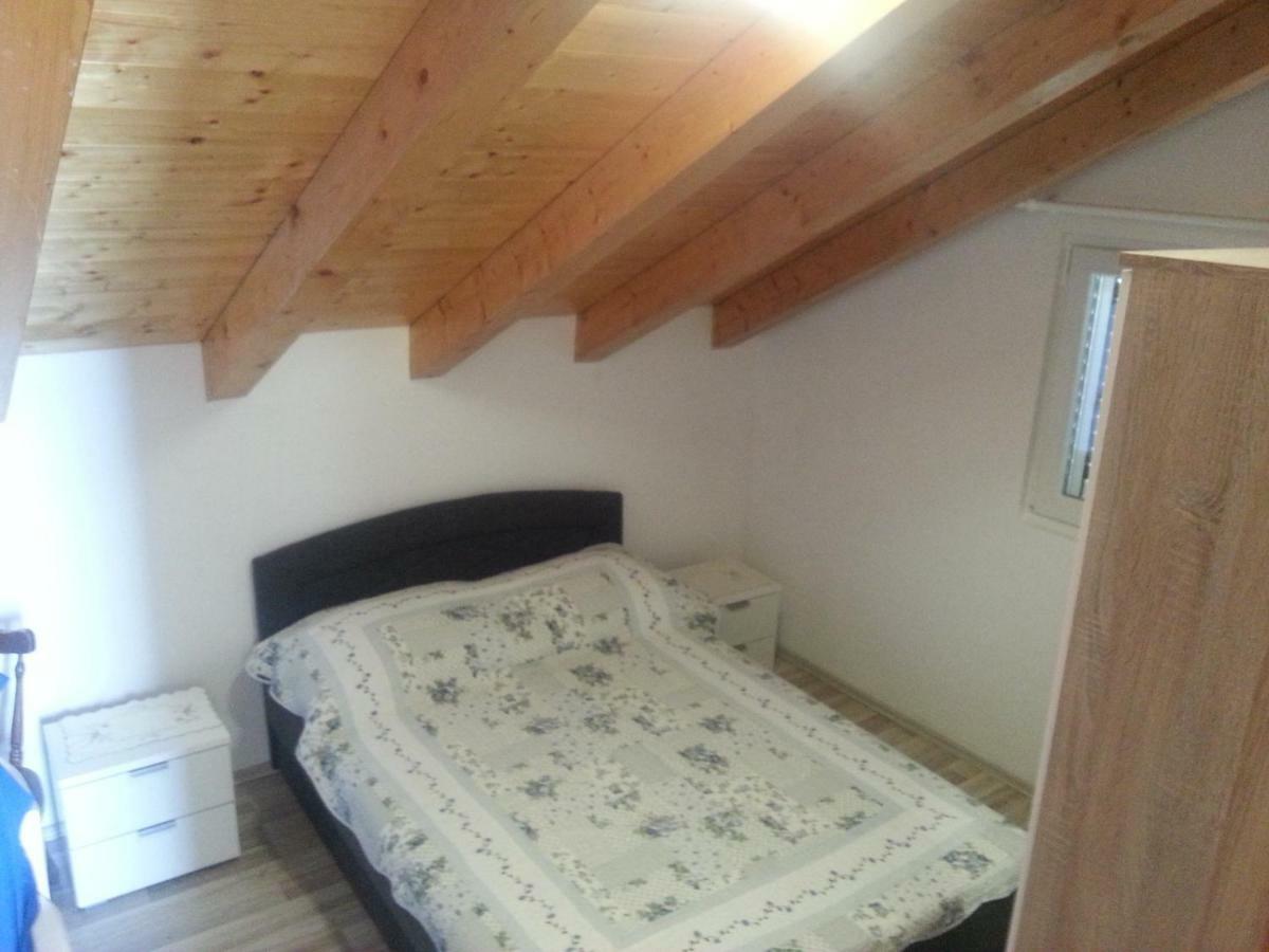 Apartmani Milisa L Primosten Luaran gambar