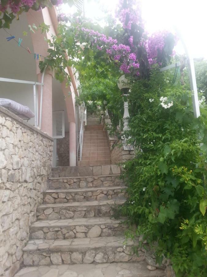 Apartmani Milisa L Primosten Luaran gambar